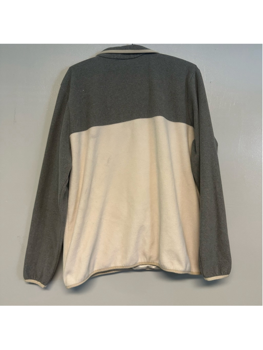 Columbia Gray Off-white Fleece Sweatshirt size XXL 1/4 button pullover - Picture 3 of 7